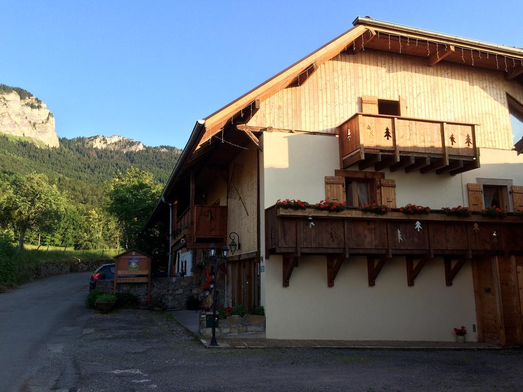 Bed and Breakfast Les Balcons Du Leman Толлон Экстерьер фото
